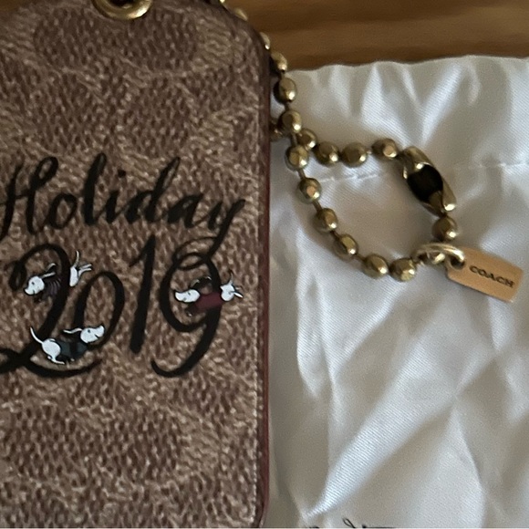 NWT Coach Holiday Hang Tag “2019” - Picture 5 of 6